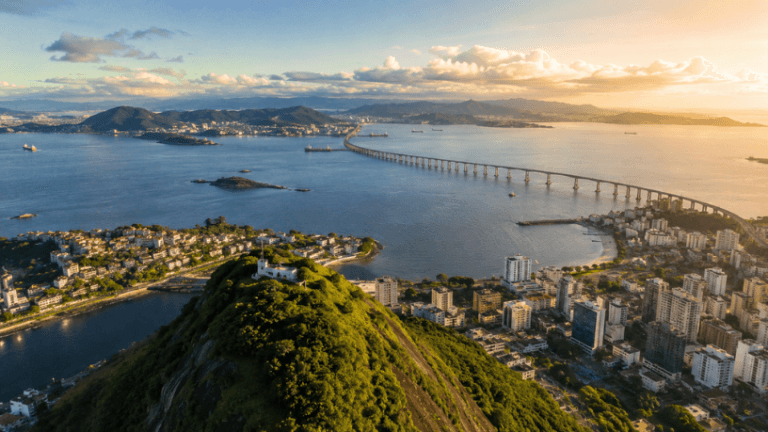 Tecnologia no Rio de Janeiro: como a inteligência artificial está mudando o trânsito, a segurança e os serviços públicos da cidade